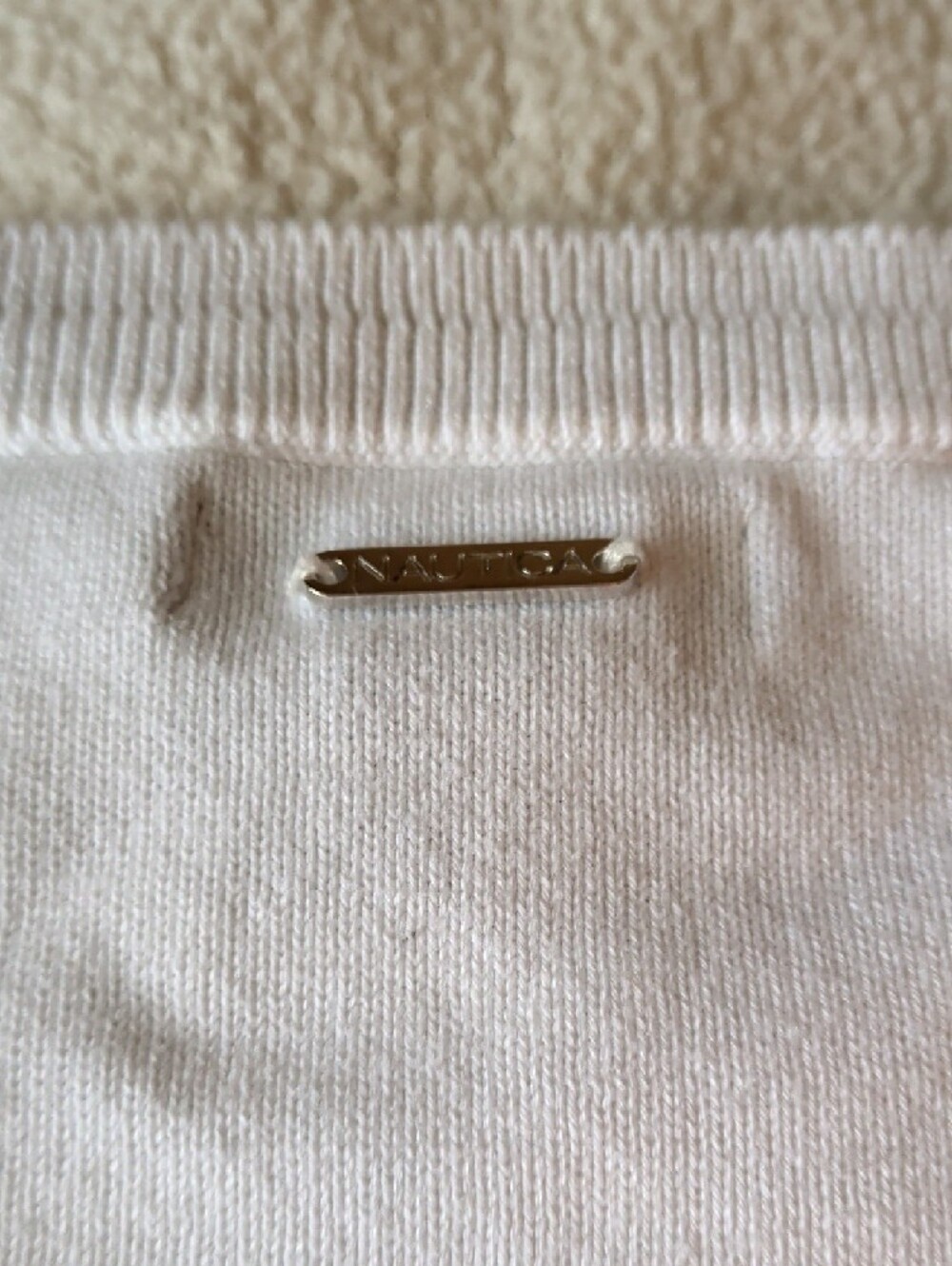 Nautica White Sweater with Navy Ship Wheel Applique - Picture 5 of 5